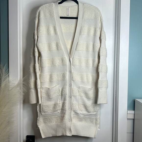 Daily Practice by Anthropologie Cream Striped Cardigan Sweater. Size Medium. - Picture 2 of 15